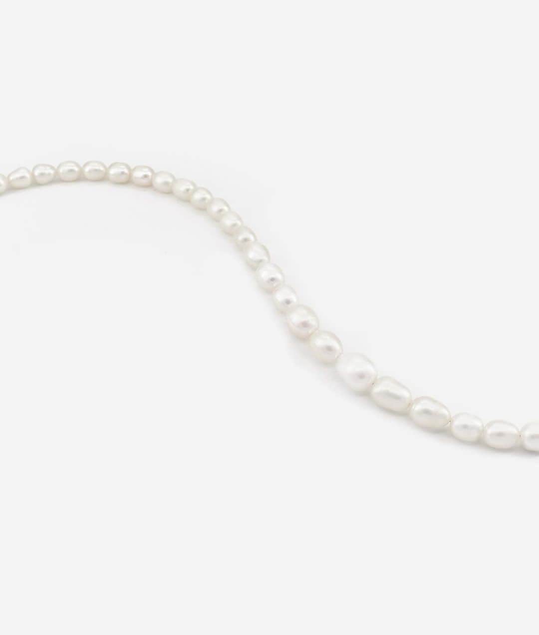 シャシのインスタグラム：「Graduated Pearl Necklace」