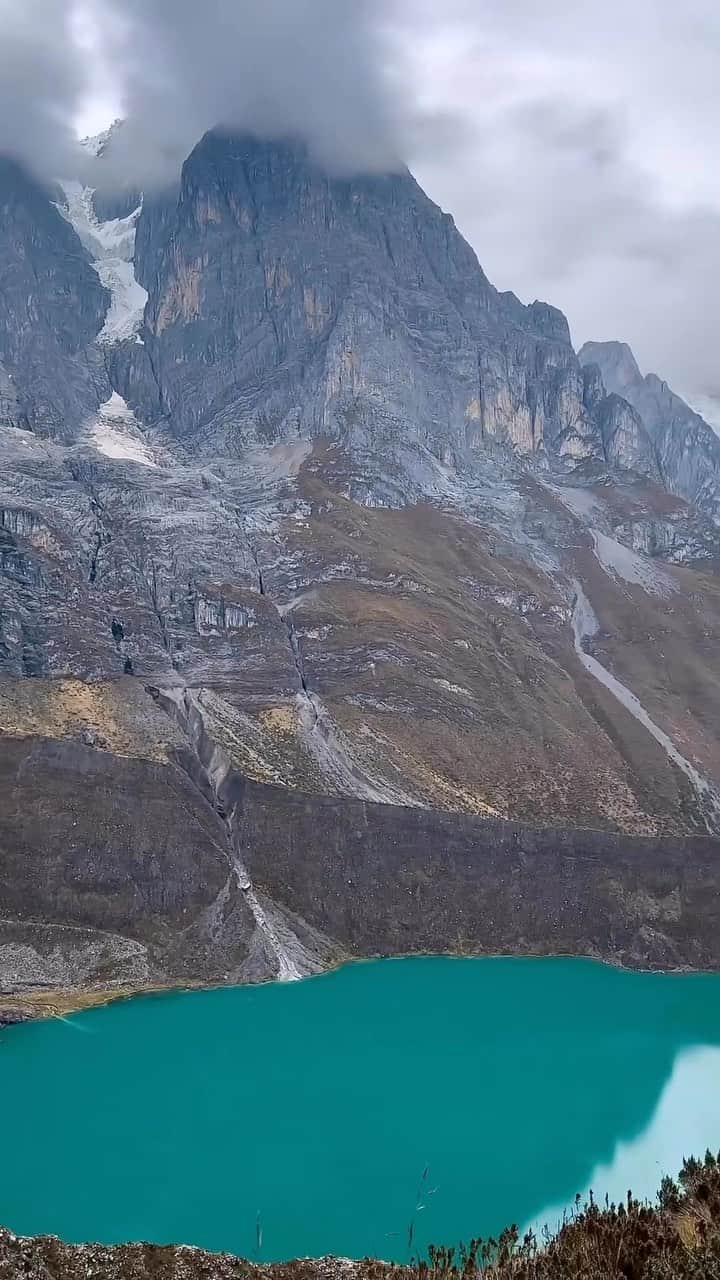 Instagramersのインスタグラム：「Enjoy @igersperu   Una increíble y privilegiada vista. Mirador 3 Lagunas - Cordillera Huayhuash  📷 @wanderlust_0_ 🗺 @igersAncash  🧔🏽 selección por @carliebeltran  Usa #igersperu #peru igersAncash #igerstube #igers」