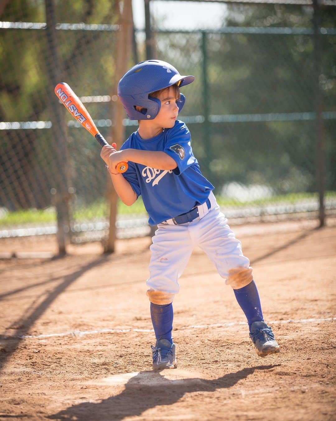 ジョージー・ローレンさんのインスタグラム写真 - (ジョージー・ローレンInstagram)「I cannot look at these without crying. My baby boy!! He’s 3 and I’m already so proud of him. Watching him play baseball this season, we’ve seen a whole other side of him come to life. People mistake him for just a sweet boy, but I’ve never seen such a young kid be so aggressive. He’s a go-getter, a rule follower, and already such a hard worker. Mommy is so proud of you, Cayson ❤️. #baseballmom #boymom #tball #littleleague」11月4日 6時53分 - josieleinart