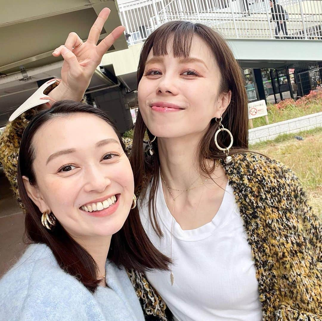 澤辺美香さんのインスタグラム写真 - (澤辺美香Instagram)「久しぶりーに @hokichihiro  に会えました♡  出産前に会えて良かった！ 頑張ってね♪  また12月ね♡」11月4日 16時38分 - mikasawabe