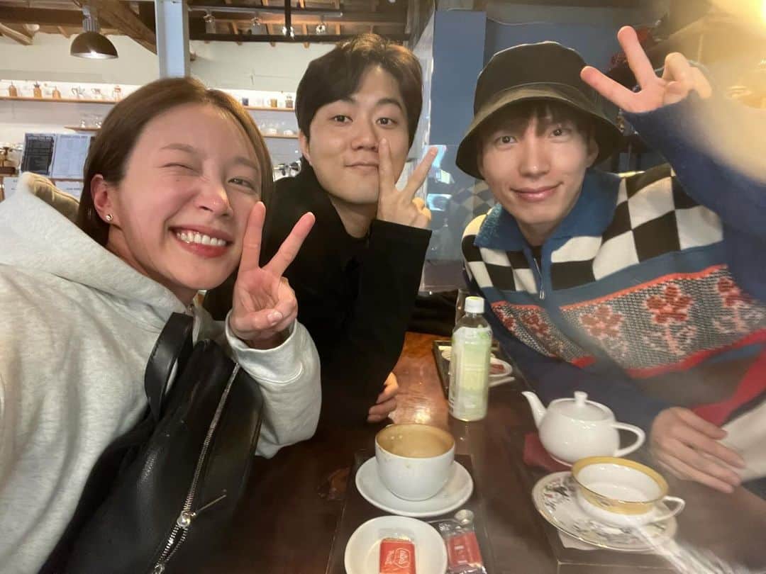 ハニのインスタグラム：「다 모르겠고 그냥 사랑한다고오~」