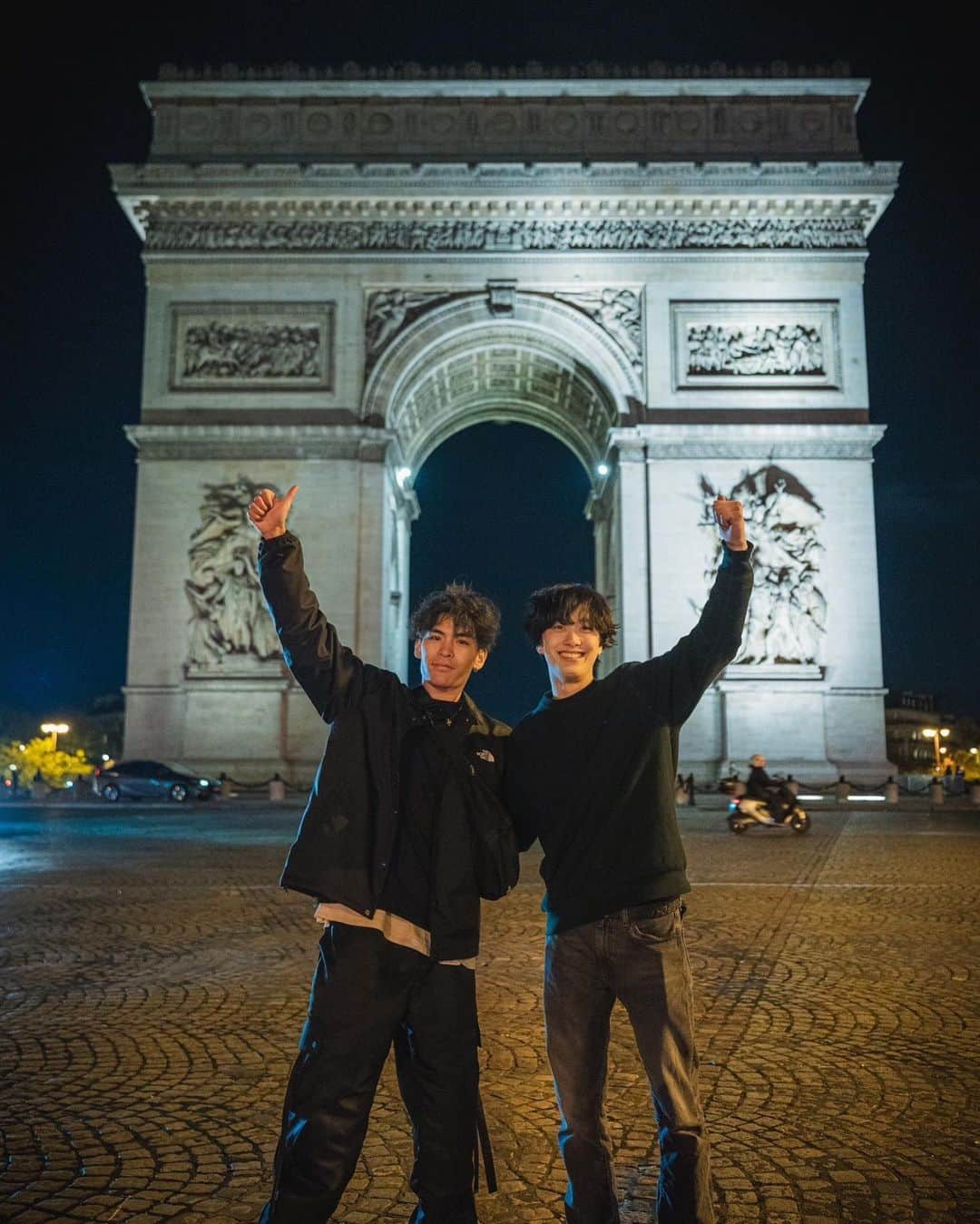 楢崎智亜さんのインスタグラム写真 - (楢崎智亜Instagram)「Paris vibes. 😈🇫🇷  久しぶりのコンペ楽しみます！！！ ————————————————————————— #アイディホーム @ufit_official_ @norqain_japan @thenorthfacejp #tnfjp #ザノースフェイス#neverstopexploring @unparallelup @frictionlabs @flathold  @wise.official.japan @freiheit_bouldering」11月4日 16時57分 - tomoa_narasaki