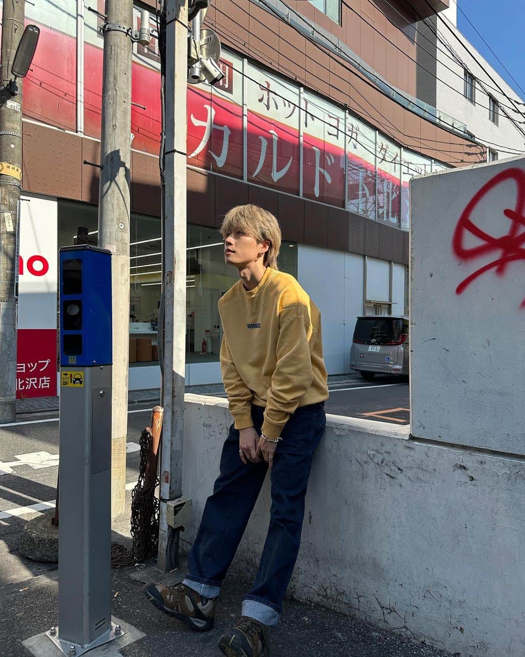 ゆうたさんのインスタグラム写真 - (ゆうたInstagram)「全部同じ角度。 上に着る服は若干ジャストサイズがブーム 良い色の服をGETだぜ！！！！  #若干ジャストサイズって #矛盾してるよね #はっはっは🤣🤣」11月4日 17時01分 - com.yuta