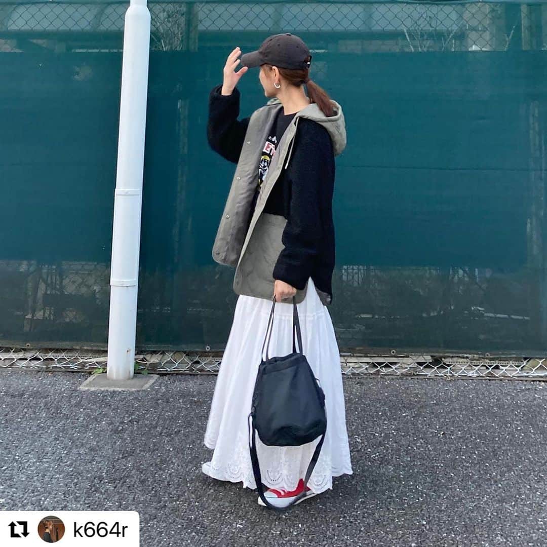lbcmarketさんのインスタグラム写真 - (lbcmarketInstagram)「@k664r さん❤️素敵な投稿ありがとうございます🥰  #Repost @k664r with @use.repost ・・・ ・ #PR  ★LBC★ ボアキルトミドルコート  ボアとキルティングの切り替えが可愛い😍💚🖤 軽くて暖かくて、これからの時期のアウトドアにちょうど良さそう😆🍁  本日500円クーポンです🤗✨  @lbc_official_   #lbc #ボアブルゾン #ボアジャケット #キルティングコート #アウター #アウターコーデ#秋冬コーデ #アウトドアファッション #ママファッション #オトナカジュアル #カジュアルコーデ #プチプラコーデ #シンプルコーデ #スウェット #ロングスカート #cornersbykr #キャップ #スニーカーコーデ #ハンドバッグ #uniqlou #ユニクロ #stylehintfriends #instafashion #ootd #wear更新 #fudge_magazine #cluelmagazine #zozotown」11月4日 17時27分 - lbc_official_