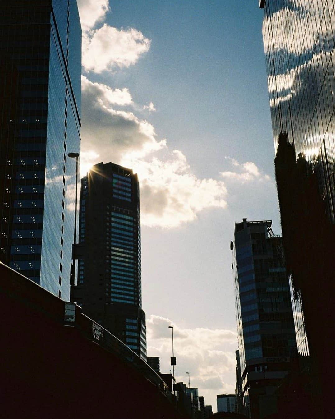 高橋龍之介のインスタグラム：「🏙️🌇🎞️」
