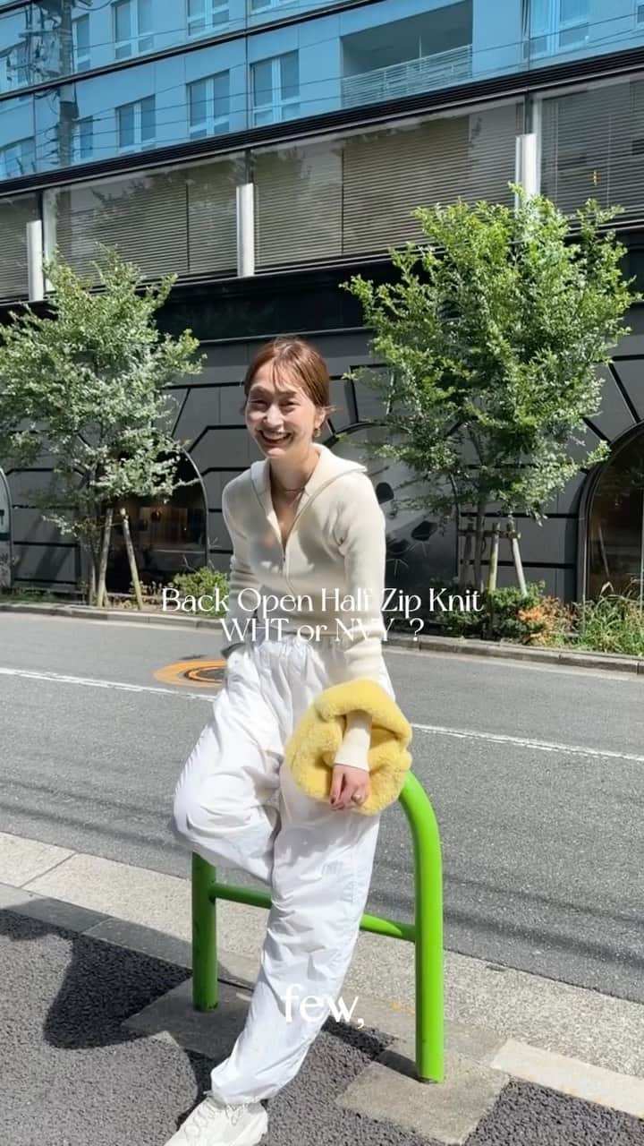 涼佳のインスタグラム：「Which color do you like♡？」
