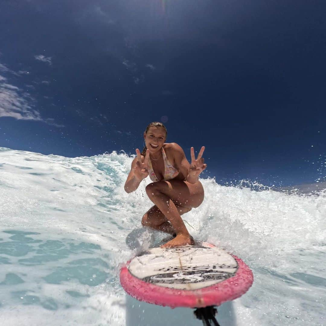 レイキー・ピーターソンさんのインスタグラム写真 - (レイキー・ピーターソンInstagram)「@tavaruaislandresort 💙🌴 can’t wipe the smile off my face around here. @gopro @tourismfiji #goprocreatorsummit」11月4日 9時01分 - lakeypeterson