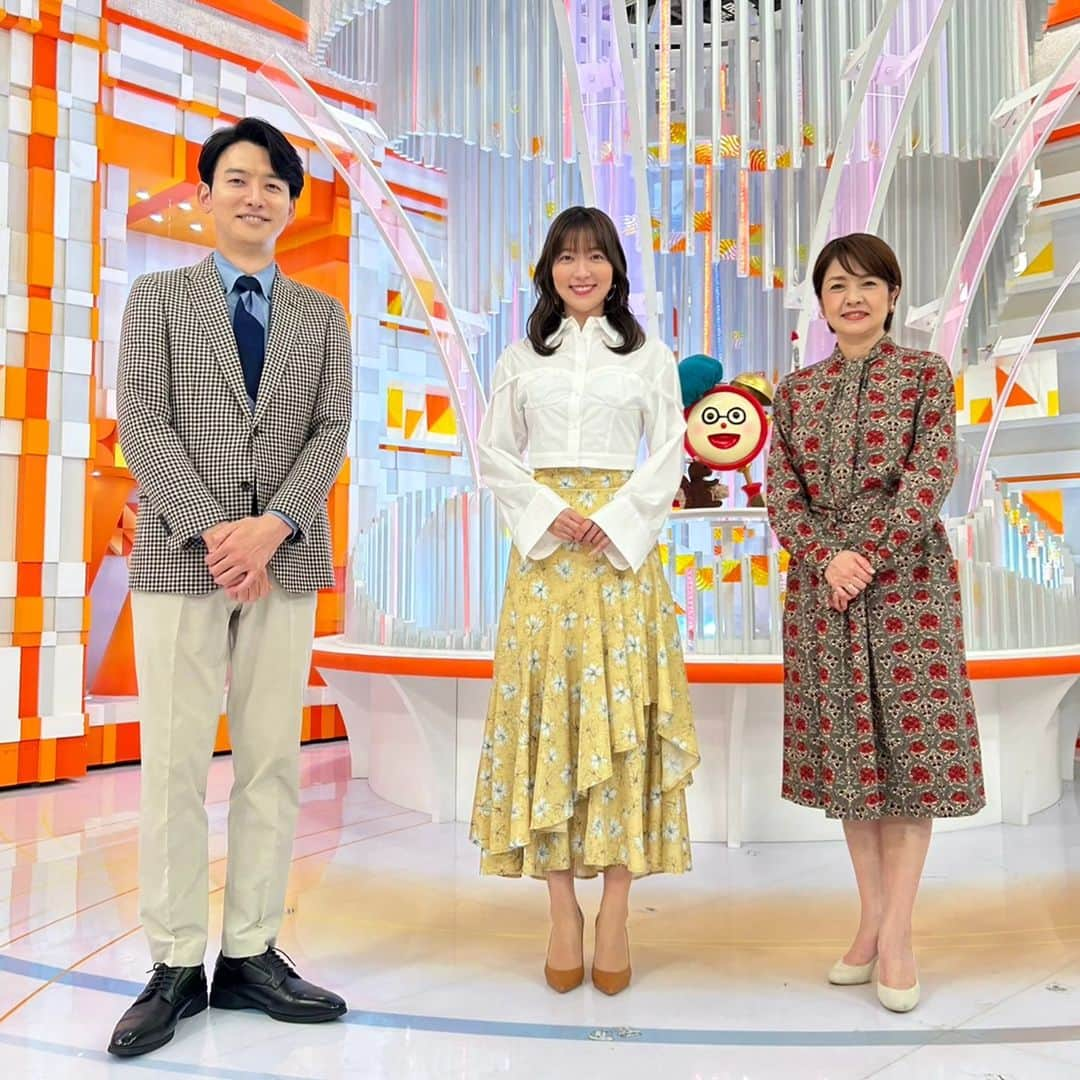 フジテレビ「めざましテレビ」さんのインスタグラム写真 - (フジテレビ「めざましテレビ」Instagram)「きょうも #めざましどようび をご覧いただきありがとうございました✨  きょうは…なんと⤴️かやちゃんの「生まれて1万日記念品」なんですって🎉  生田アナと西山アナは…何日目でしょうか？  放送日と重なるなんてスペシャルですね🎶  #生田竜聖 #西山喜久恵 #阿部華也子」11月4日 9時31分 - mezamashi.tv