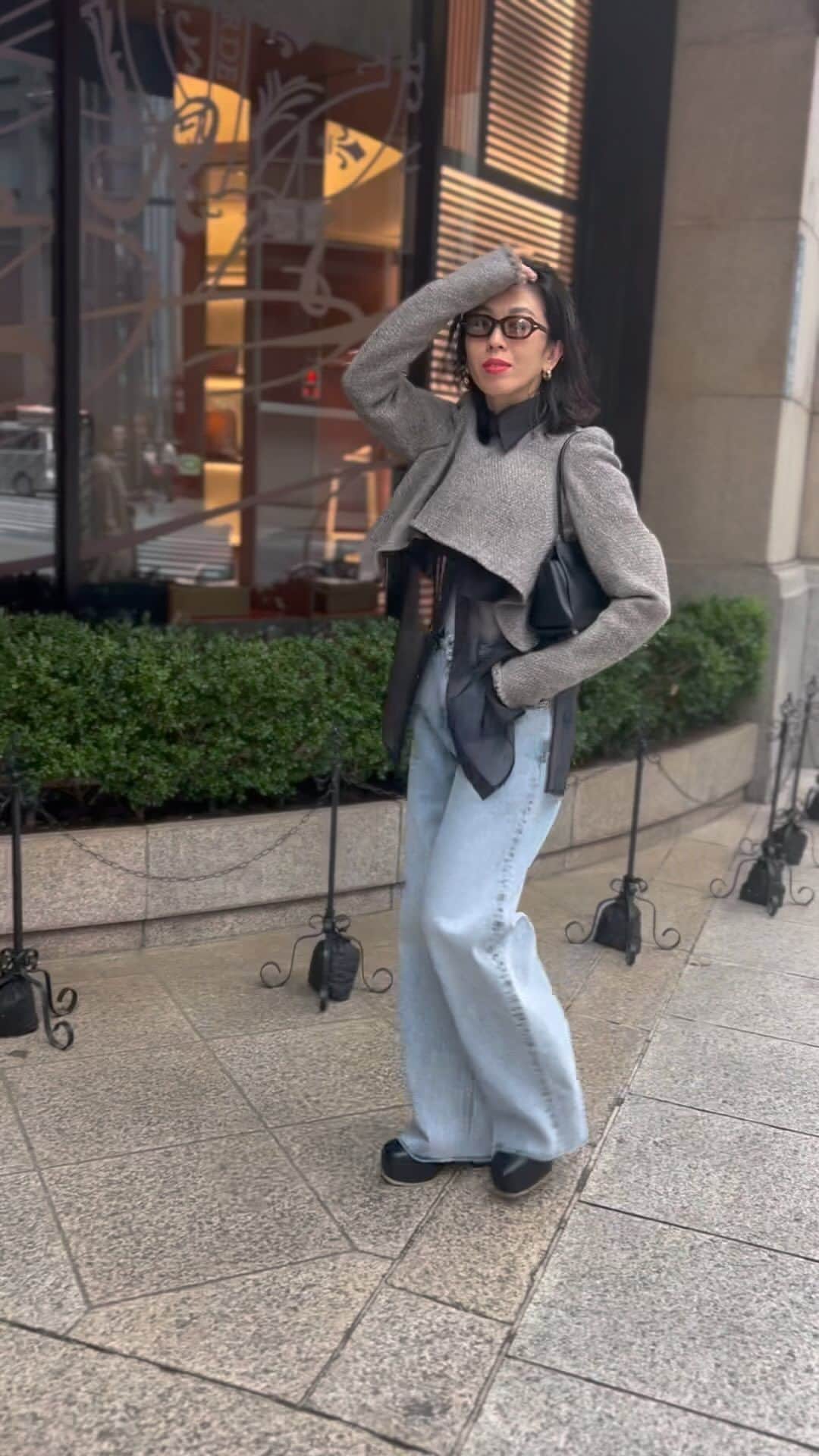 STYLE & EDIT officialのインスタグラム：「Autumn Winter Outfit Ideas @yoshiminagao   LOOK # 01 Tweed top @miosmokey  Blouse @miosmokey  Pants @mm6maisonmargiela  Eyewear @blanc_official  Shoes @pippichic_official  Bag @yahki_tokyo   LOOK # 02 Jacket @t_coat_official  Jumpsuit @currentage_  Eyewear @blanc_official  Shoes @playgroundstore.jp   LOOK # 03 Jacket @plan_c_official  Sweater @wasteyarnproject  Skirt @baumundpferdgarten  Shoes @playgroundstore.jp   商品の詳細は各店舗までお問い合わせくださいませ。  #styleandedit  #takashimaya #outfit #miosmokey  #mm6  #tcoat #currentage  #wasteyarnproject  #baumundpferdgarten  #blanc #pippichic  #playground」