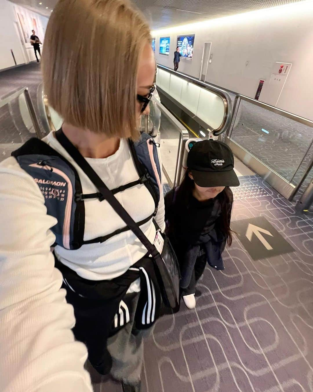 亜弥さんのインスタグラム写真 - (亜弥Instagram)「✈️ go to miyazaki♡  #宮崎へ #backpack」11月4日 9時55分 - _ayaaa19_