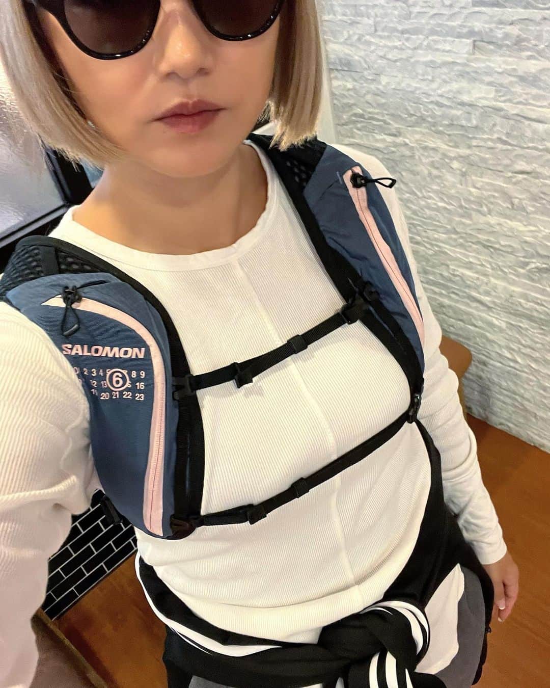 亜弥さんのインスタグラム写真 - (亜弥Instagram)「✈️ go to miyazaki♡  #宮崎へ #backpack」11月4日 9時55分 - _ayaaa19_