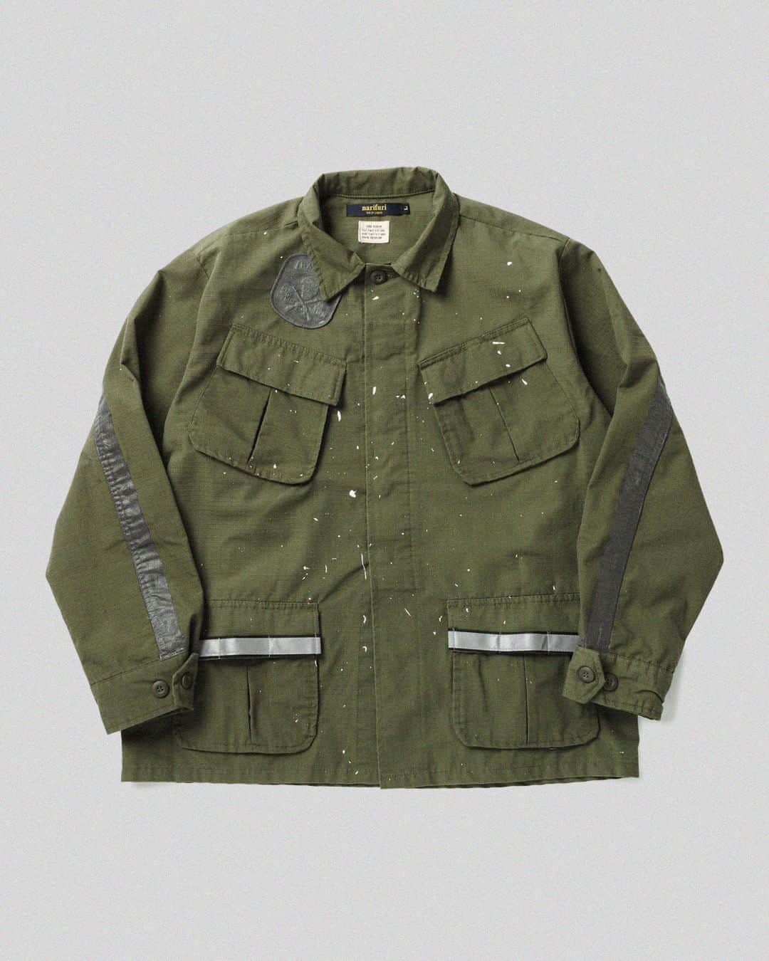 narifuri_japanのインスタグラム：「New Arrivals NF2078：Remake Jungle Fatigue Jacket  ジャングルファティーグジャケットのリメイク企画。  リメイク二次加工や、モールシステム仕様を追加しサイクル仕様のミリタリージャケットです。  #narifuri #militarystyle」