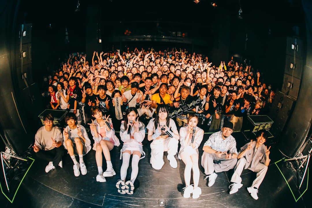 亜太さんのインスタグラム写真 - (亜太Instagram)「【PassCode】  「US / JAPAN TOUR 2023 - GROUNDSWELL -」 at 兵庫・Harbor Studio  📸 @tamaishingo22」11月4日 10時29分 - ata0222kom