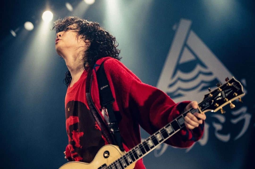 関大地さんのインスタグラム写真 - (関大地Instagram)「2023.11.02 Zepp Osaka Bayside ヨーロー劇場TOUR2023 w/ DISH//   デカゲバラ  @ayumu10.18」11月4日 10時43分 - daichi_meki_