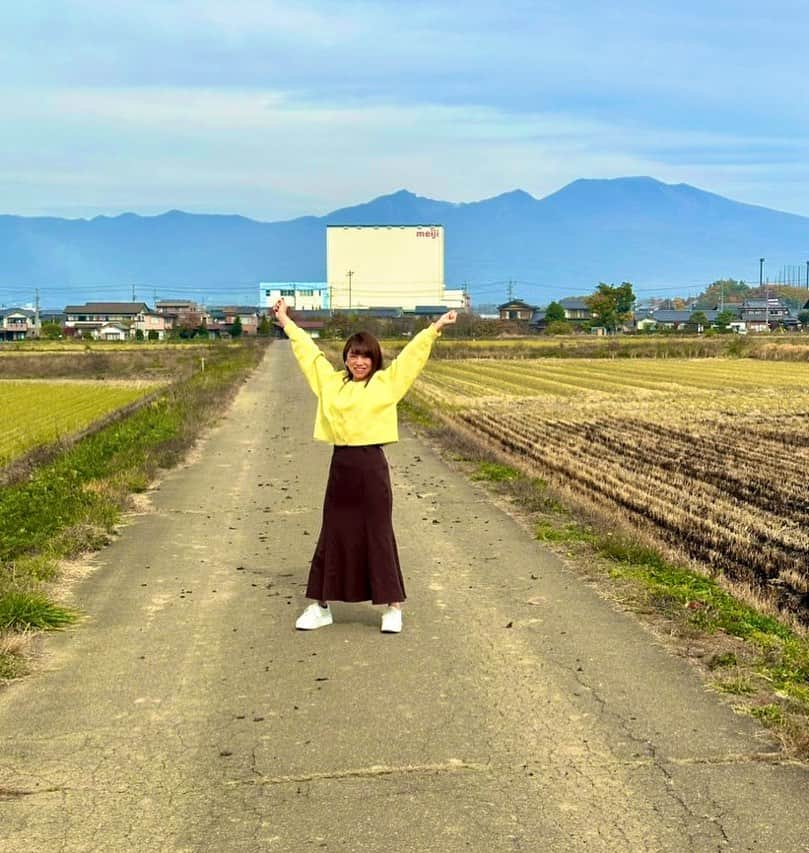 小林アナさんのインスタグラム写真 - (小林アナInstagram)「浅間山ー！！　　  #佐久市」11月4日 11時20分 - genkobiribiri