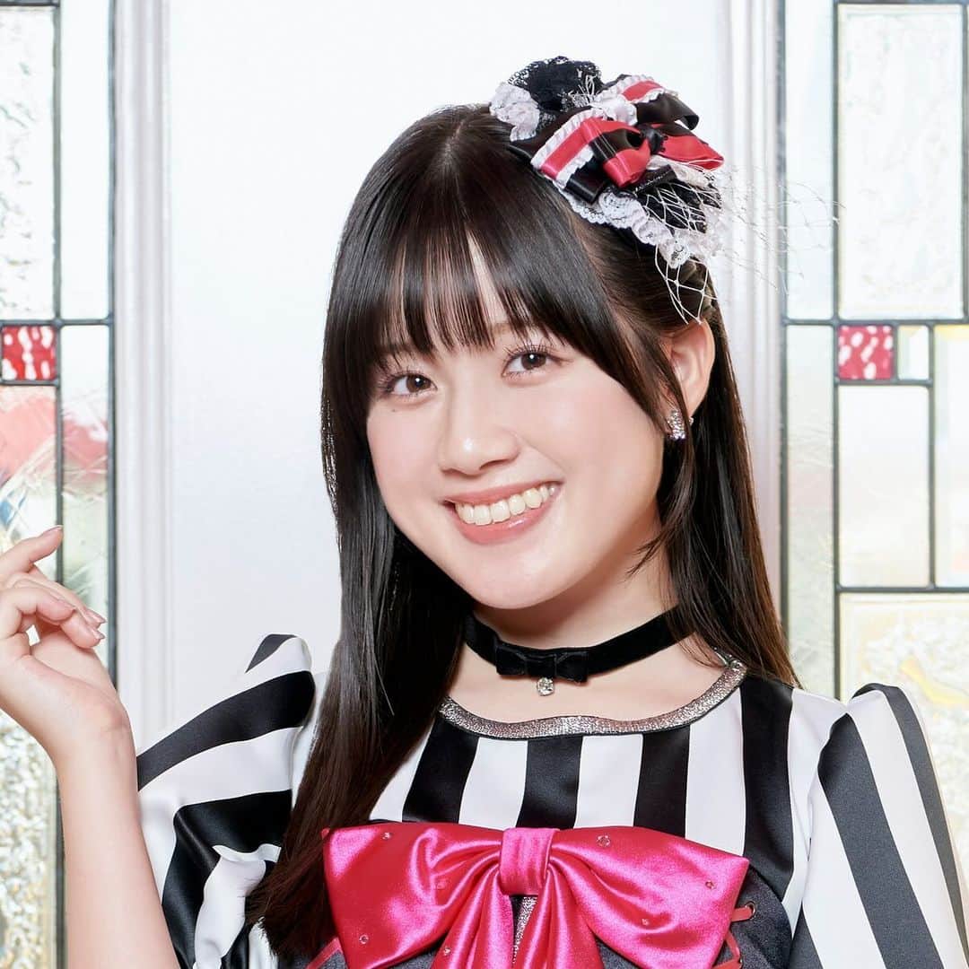 SUPER☆GiRLSさんのインスタグラム写真 - (SUPER☆GiRLSInstagram)「💎12.20Release💎  Newシングル「Heart Diamond」  #河村果歩 @kawamura_kaho_official  #スパガ #HeartDiamond #supergirls #idol #avex #아이돌」11月4日 12時29分 - insupergram