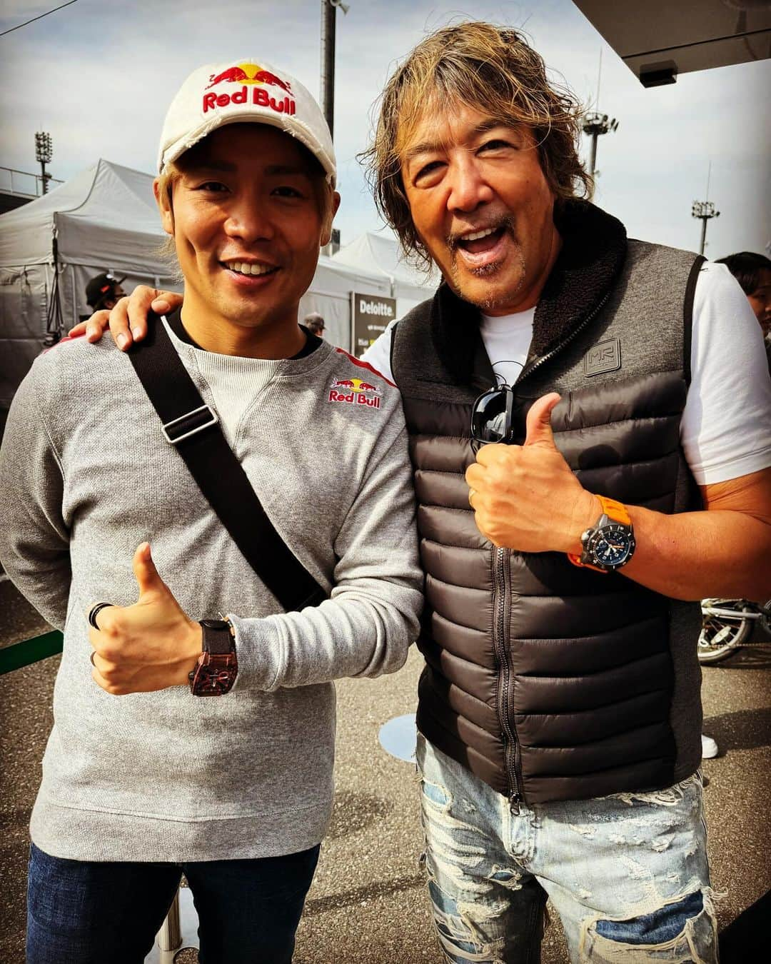 黒岩唯一さんのインスタグラム写真 - (黒岩唯一Instagram)「スーパーGT最終戦！！ なんと！！WRCに参戦中の勝田貴元選手がいました！！ ラリージャパン🇯🇵表彰台の中央へ！！ 応援します📣！！ (貴元選手、明日は、モビリティジャパンでトークショーです)  @toyota_gazoo_racing  @tgr_wrc  @takamotokatsuta  #黒ちゃんねる  #イブスト807  @tadakazukuroiwa」11月4日 12時31分 - tadakazukuroiwa