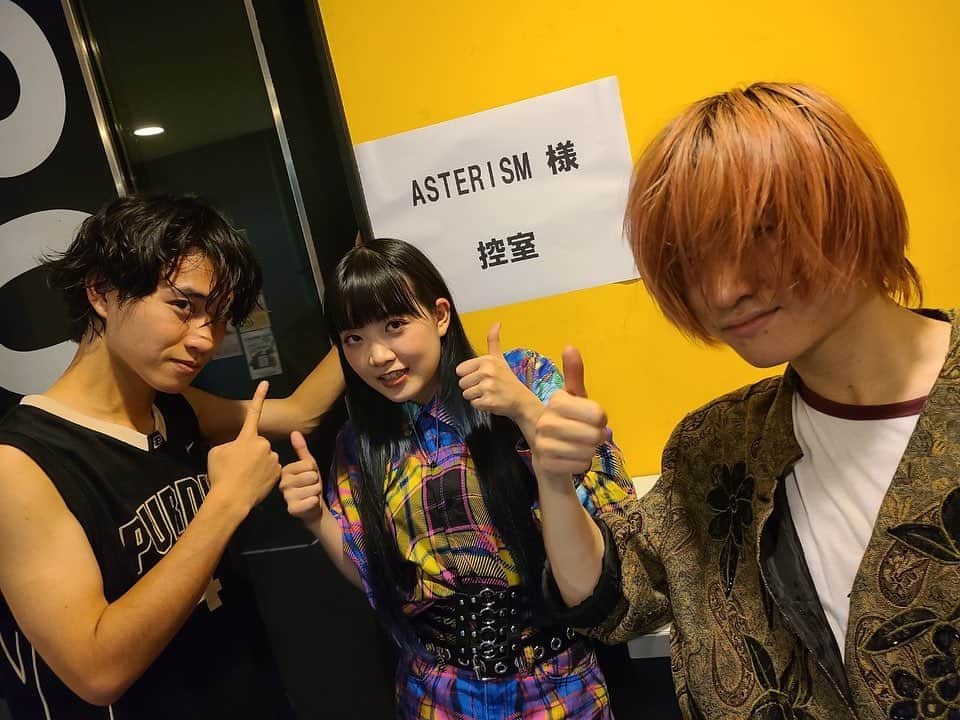ASTERISM（アステリズム）のインスタグラム：「・ 🔹LIVE🔹 Thank you for coming to "School Festival" at @esp_osaka 🙏️☺️  🎸NEXT GIG 🎸 Nov. 4th Sat(Today...!!) at RAD SEVEN  Finally, the first day of One-Man tour😆🤘  #ASTERISM #アステ #LIVE」