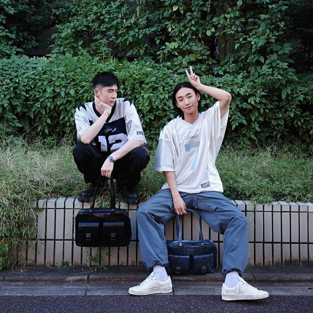 タイキのインスタグラム：「本日のYouTubeはMUSINSAコーディネートをお届け🩵💙　  11/8~14 から 大阪 阪急うめだ本店 3階でPop Up Shop が開催されるので是非行ってみてね😁  #musinsa #TaikiNoah #pr」