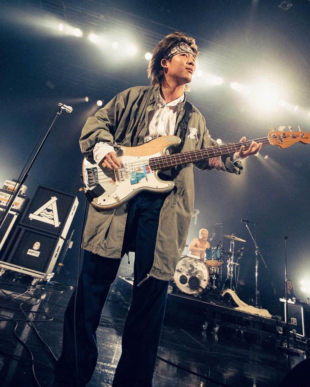 須藤俊のインスタグラム：「2023.11.2 Zepp Osaka Bayside ハルカミライ 「ヨーロー劇場TOUR 2023」  DISH//と早めにまたやりたい、あざした！たくみくん誕生日おめでとう  @ayumu10.18」