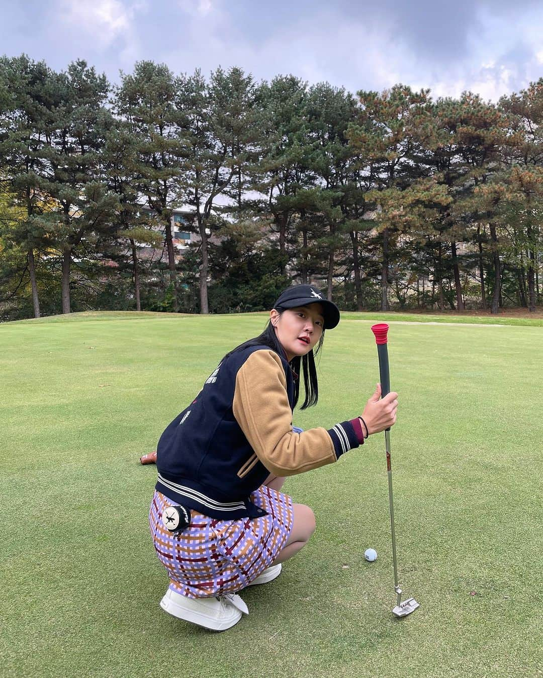 ヒョニ・カンさんのインスタグラム写真 - (ヒョニ・カンInstagram)「🤎💙❤️🧡💜💛🖤💚 🦊  . . #hyoni_golf #golf」11月4日 13時16分 - hyoni_kang