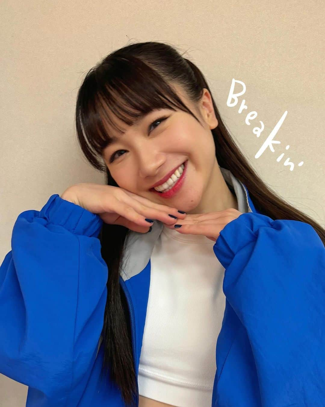 石田亜佑美さんのインスタグラム写真 - (石田亜佑美Instagram)「ハロプロダンス学園🕺     ブレイキンに挑戦したシーズン10 放送もはじまってますし、 公開収録の配信もはじまってます(5日24時まで)  どーですかどーですか     ショーケースの披露まで、お楽しみに😎💙     #ハロプロダンス学園 #公開収録 #配信 #見逃さないでね🙈 #モーニング娘23 #morningmusume23 #石田亜佑美」11月4日 14時01分 - ayumi_ishida.official