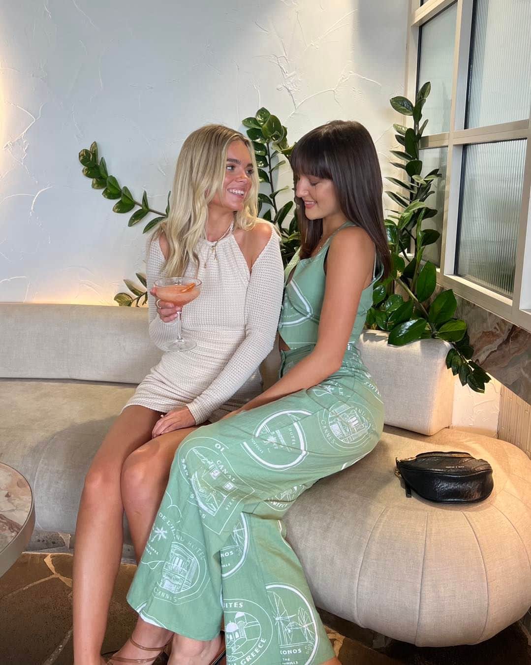 SABO SKIRTのインスタグラム：「Fits for long lunching with the gals 🥂 Shop these designs now, only at #sabo」