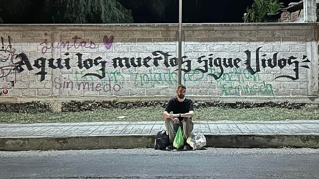 ジャンポールレスパナールさんのインスタグラム写真 - (ジャンポールレスパナールInstagram)「. Incredible experience for Dia De Los Muertos in Ocotitlan Speechless. Just waw Aquí los muertos sigue vivos.」11月4日 15時39分 - jeanpaullespagnard