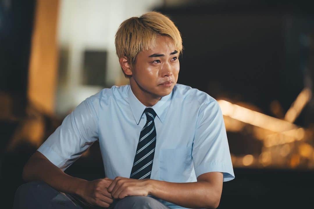 下剋上球児のインスタグラム：「⚾️🪧  #下剋上球児 今週は再放送がありません……  しかし！！！ 第1話〜第3話が絶賛#TVer で配信中です😆✨✨  まだ間に合います！ 4話放送前にぜひチェックお願いします✅✨  #tbs #日曜劇場 #下剋上球児 #高校野球 #第4話明日よる9時放送✨　 #撮影 @eeeeeeeno」