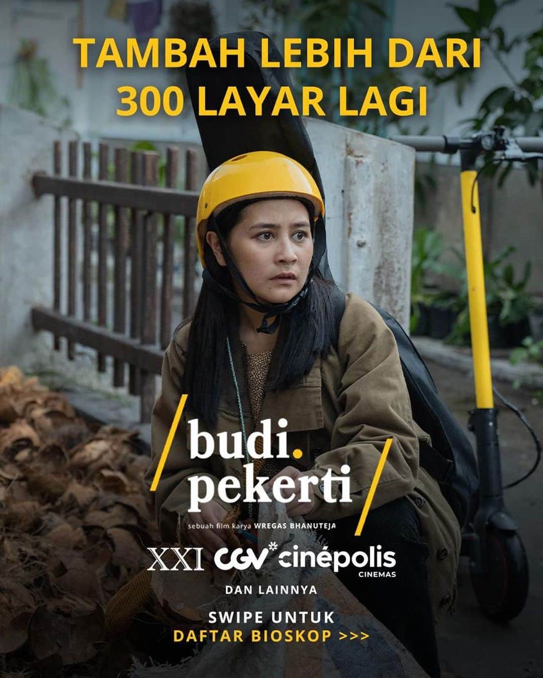 Prilly Latuconsinaのインスタグラム：「Sampai ketemuuu!!! yuk ke bioskop! 💙 @filmbudipekerti #FilmBudiPekerti #BudiPekerti」