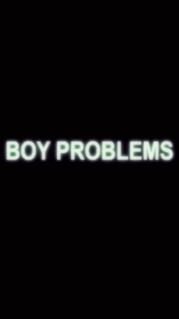 イジー・ビズのインスタグラム：「Boy Problems   Pre-save now in bio 🤍」