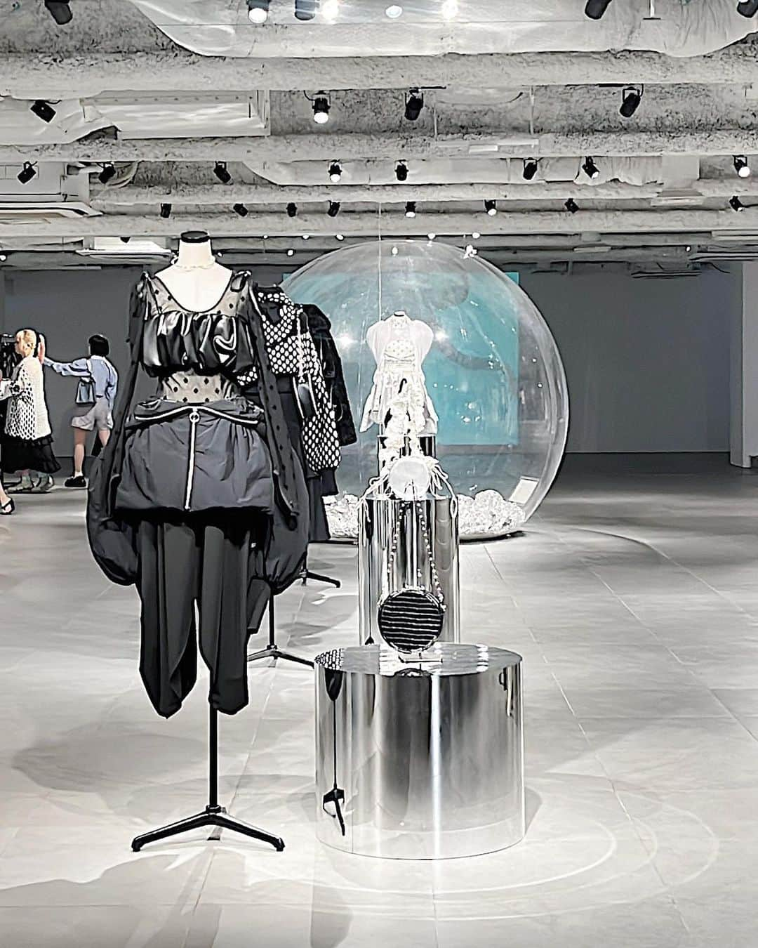 airinkoさんのインスタグラム写真 - (airinkoInstagram)「この前 SORIN 2023 FW EXHIBITION秋冬コレクション 展示会に招待で行ってきました👗💞  どの服も素晴らしい！可愛さ100%だった✨️✨️ デザインから素敵一目惚れして1着買っちゃいました👼🏻𓈒𓂂𓏸  #展示会 #sorin #sorinstyle #東京 #ファッション  #ファッションモデル #ブランド #ootd #いいね返し̈  #いいね大歓迎 #패션 #코디 #아웃핏 #옷 #모델  #패션스타그램일상 #셀카타임 #셀카 #좋아요 #좋아요반사」11月5日 2時34分 - airinko8932