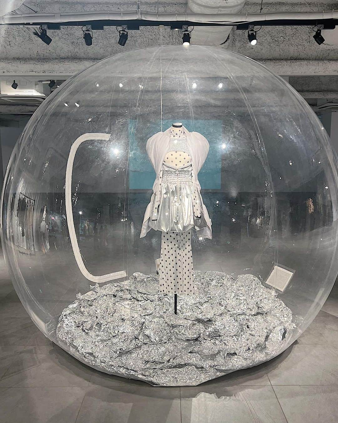 airinkoさんのインスタグラム写真 - (airinkoInstagram)「この前 SORIN 2023 FW EXHIBITION秋冬コレクション 展示会に招待で行ってきました👗💞  どの服も素晴らしい！可愛さ100%だった✨️✨️ デザインから素敵一目惚れして1着買っちゃいました👼🏻𓈒𓂂𓏸  #展示会 #sorin #sorinstyle #東京 #ファッション  #ファッションモデル #ブランド #ootd #いいね返し̈  #いいね大歓迎 #패션 #코디 #아웃핏 #옷 #모델  #패션스타그램일상 #셀카타임 #셀카 #좋아요 #좋아요반사」11月5日 2時34分 - airinko8932