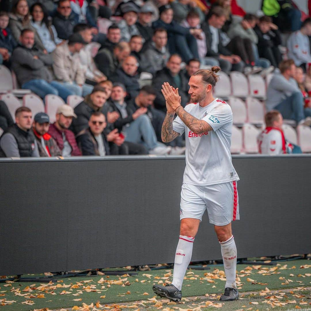 マルコ・ヘーガーのインスタグラム：「👏🏻 👏🏻👏🏻 @fckoeln_jungboecke   #heimsieg #home #win #effzeh #u #21 #fc #köln #team #together #blessed #positivevibes #home #love #mh37」