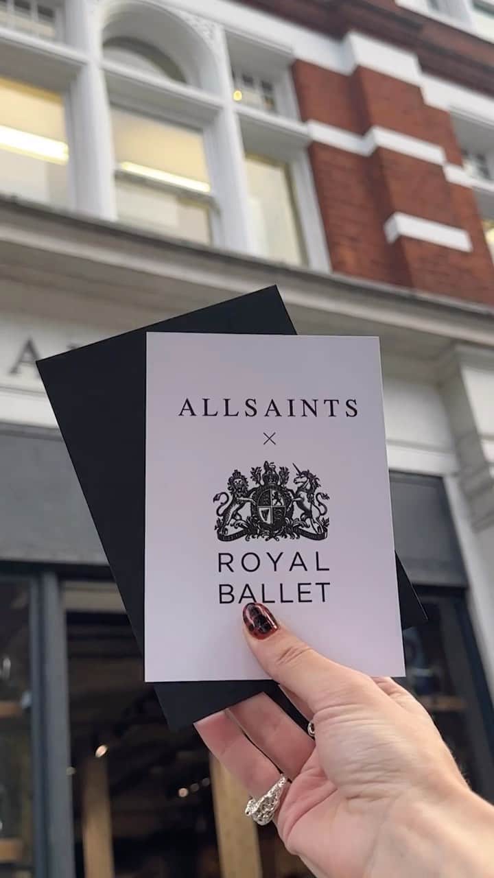 オールセインツのインスタグラム：「🎟🩰🤫🔜  @royaloperahouse」