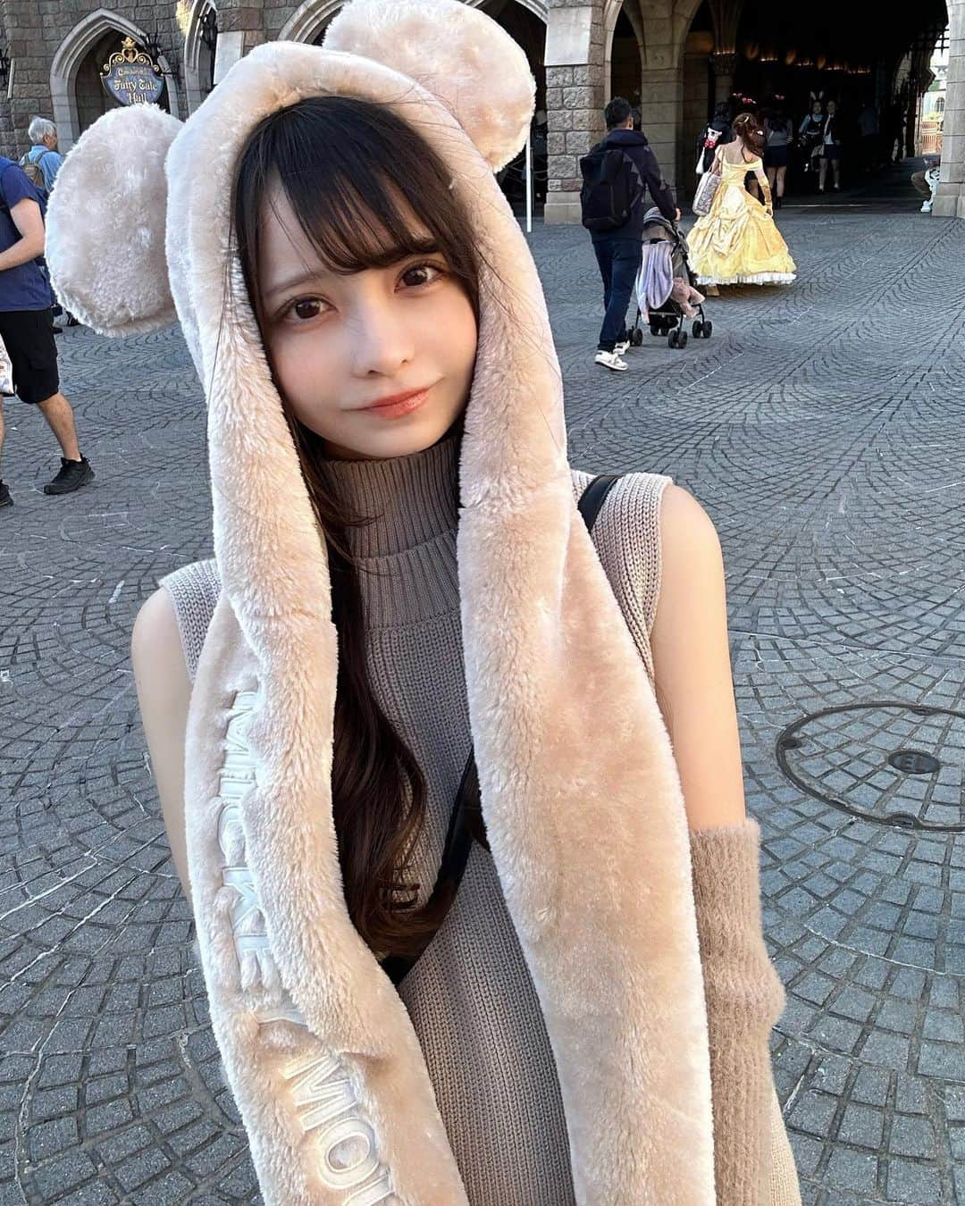 柊ききさんのインスタグラム写真 - (柊ききInstagram)「. くまちゃんディズニー( ´͈ ᵕ `͈ )♡🧸♡  #ディズニーランド #ディズニーコーデ #ディズニーグルメ #アイドル #地下アイドル #グラビアアイドル #グラビア #よるあみ #夜光性アミューズ」11月4日 18時19分 - kiki_u___