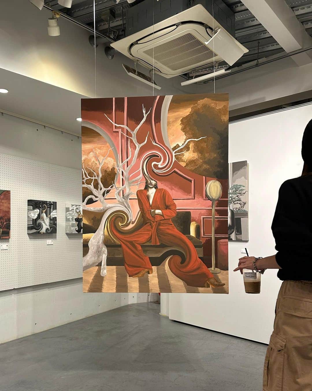 福吉真璃奈のインスタグラム：「え、素敵☕️🎨✨」