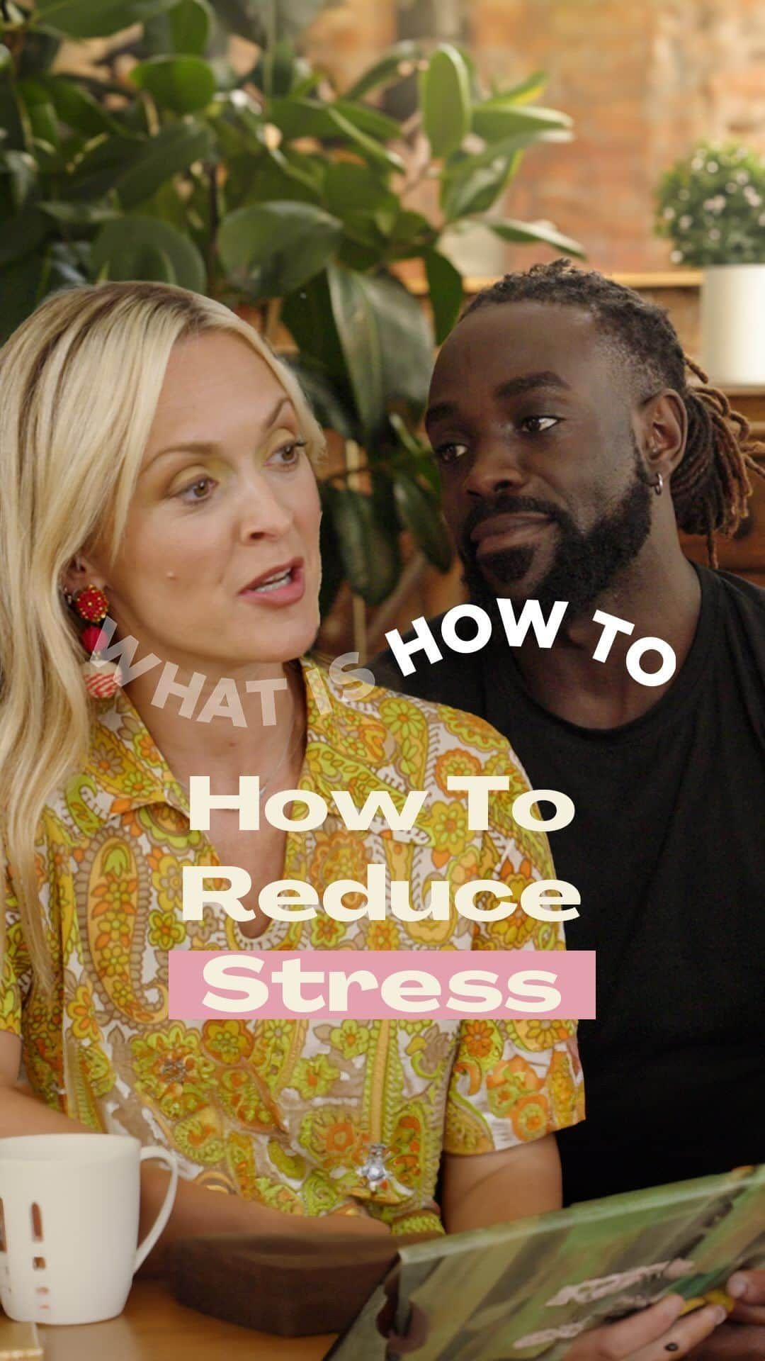 ファーン・コットンのインスタグラム：「The million dollar question – how do we reduce stress? Stress reduction specialist @mrfindyourcalm explains how stress is an integral part of the human experience but there are ways to replenish, rejuvenate and restore when the chronic stress hits. Find out more from Michael in our latest episode of our What Is How To Series, link in bio…」