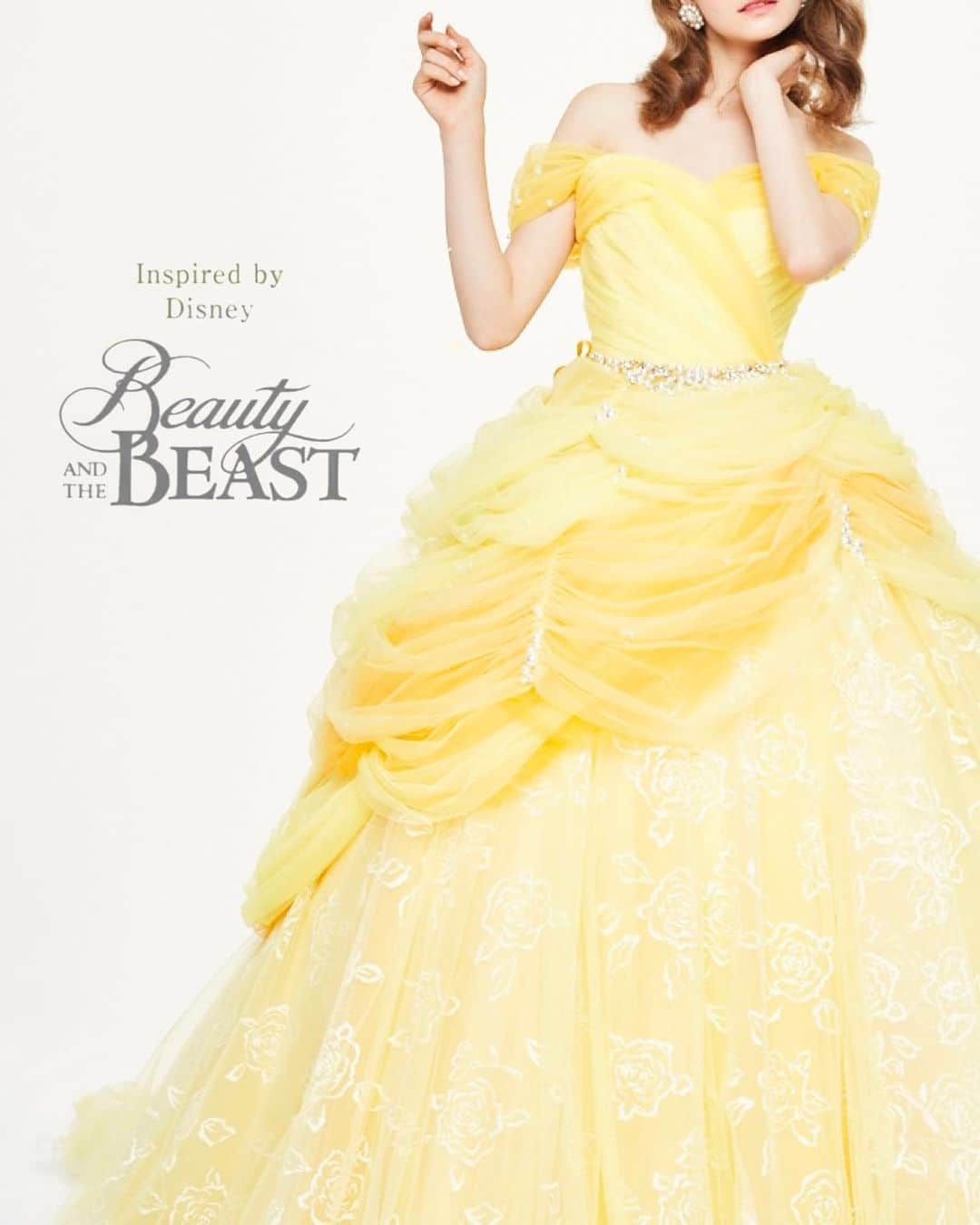 THE HANYさんのインスタグラム写真 - (THE HANYInstagram)「【AmourReel ~アムリール~】  〜Disney Princess Dress Collection〜  chay(@chay1023_official)様に ご自身のYouTubeチャンネルにて 美女と野獣のベルからインスパイアされたカラードレス 「アムリール」をお召しくださいました♡  イエローやオレンジ、ホワイトチュールを使用した 立体感あるふんわり柔らかなカラードレス。 　 オフショルダーとドレープには、 ふんだんにパールを散りばめ、 スカートには、動くたび輝く、 バラのグリッタープリントを施されています。  Disney Princess Dress Collectionは THE HANY東京本店限定です。  #thehanyアムリール .」11月4日 19時15分 - thehany_official