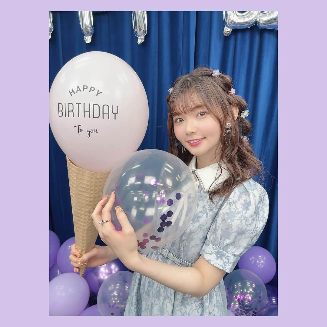 諏訪ななかのインスタグラム：「. Happy Birthday Special 特番ありがとうございました🎂💜 今年もみんなにお祝いしてもらってうれしい☺️  楽屋も飾り付けてくれてたよ🌟」