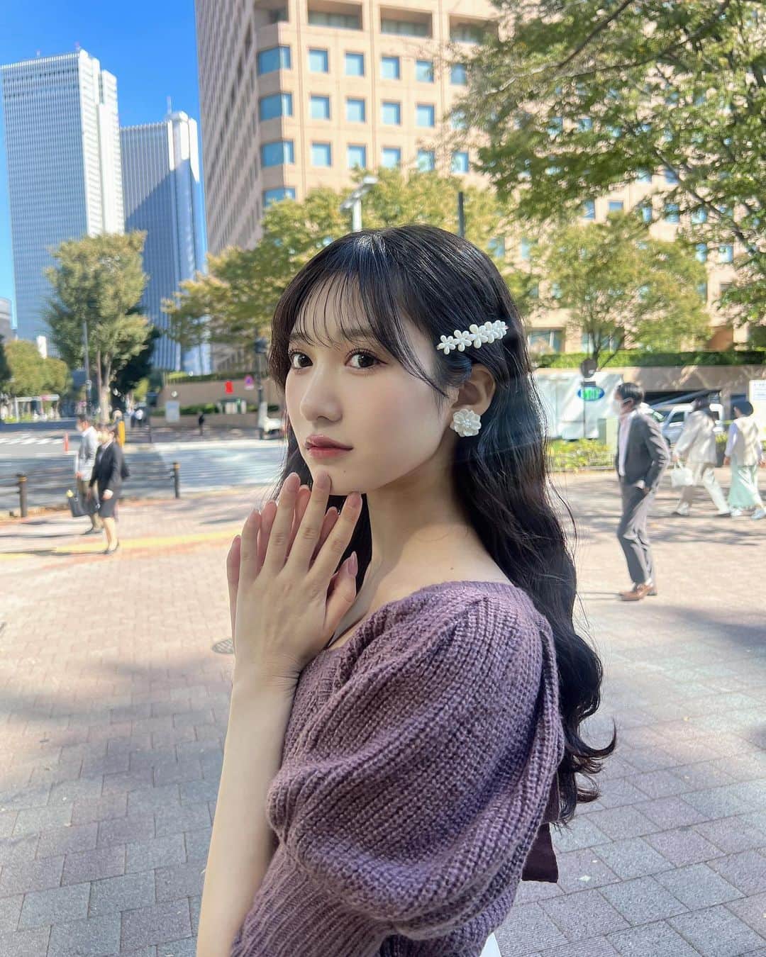 のインスタグラム：「🍁  最近毎日朝ウォーキングしているんだけど 涼しくて最高☺️🚶  食べ物も美味しくて お洋服もかわいい秋が1番好きな季節🍠🍇」