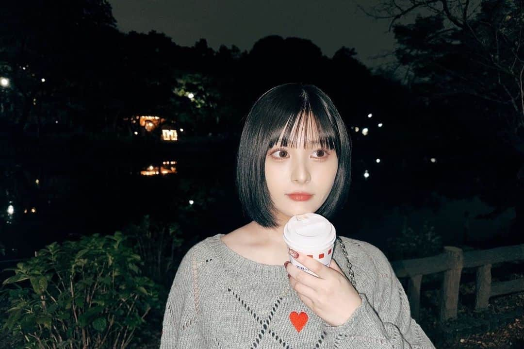 佐藤栞さんのインスタグラム写真 - (佐藤栞Instagram)「よる . #井の頭恩賜公園 #夜 #portrait #coffeetime」11月4日 19時17分 - bookmarker_23