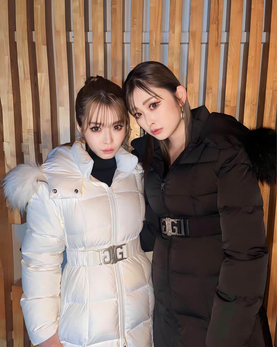 古川結菜のインスタグラム：「札幌コレクション2023ありがとうございましたｯ🌟 久々お姉ちゃんと歩けて最高ｯ💗  #札幌コレクション2023  #姉妹フォト #gyda  #lipservice」