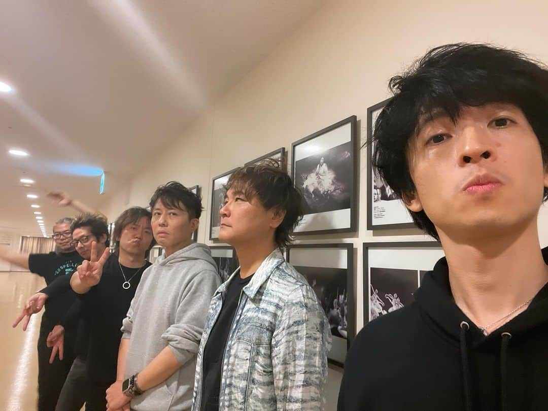 坂東慧のインスタグラム：「ゴスペラーズ坂ツアー2023 ”HERE & NOW” 大阪フェスティバルホール Day 1🥁✨🐙 #ヒアナウ #ゴスペラーズ」