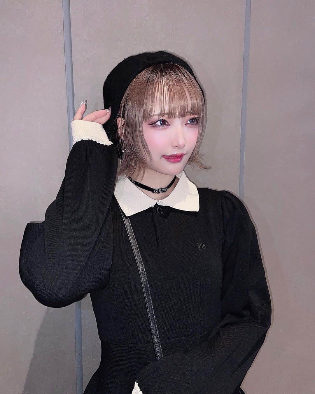 紫苑りんかのインスタグラム：「いつもよりあまめ♪ . . . . . . . #jouetie #dior #viviennewestwood」