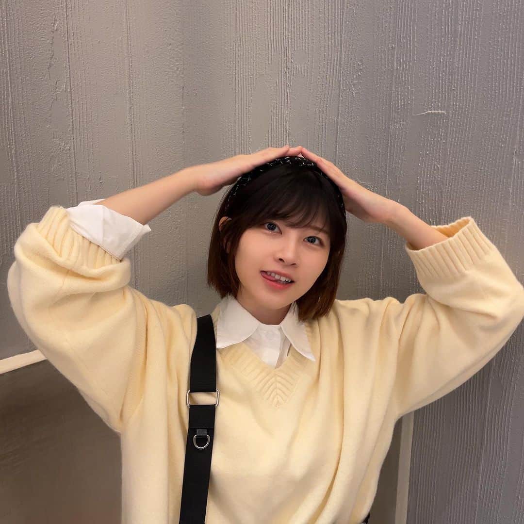 佐保里のインスタグラム：「可愛いカチューシャ沢山欲しいなぁ🤔 ショッピング行きたくなってきた🛍️」