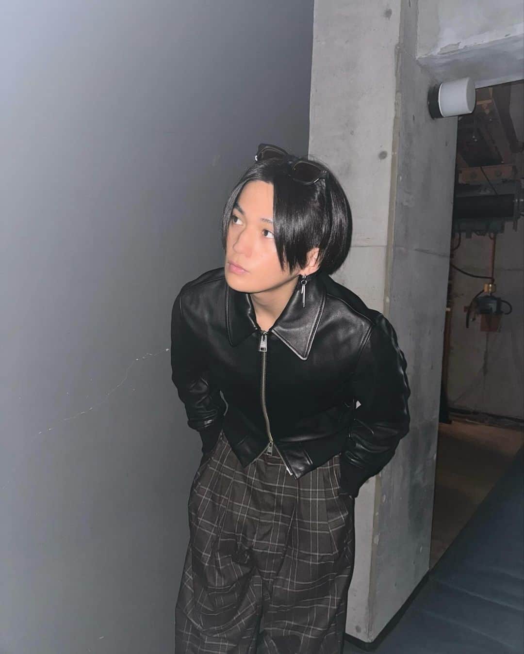 のインスタグラム：「・ Hii （￣+ー￣）」