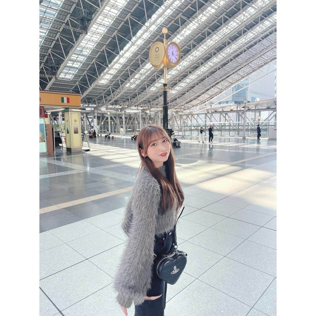 後藤陽菜乃さんのインスタグラム写真 - (後藤陽菜乃Instagram)「‪✿  2泊3日で大阪旅行に行ってきた~🐭🤍  1日目はお買い物したり夜は食べ歩きして美味しいものたくさん食べた♡🐙  おしゃれなカフェいっぱいあったから次はゆったりカフェ巡りする一日にしたいな☕️‪♡  写真整理できたから少しずつ載せていきます*ˊᵕˋ*💭  #大阪 #大阪旅行 #大阪カフェ #道頓堀」11月4日 20時39分 - pinachan._.0308