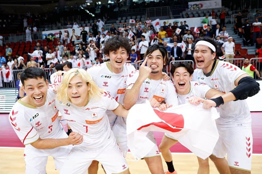 部井久アダム勇樹のインスタグラム：「What a moment…」