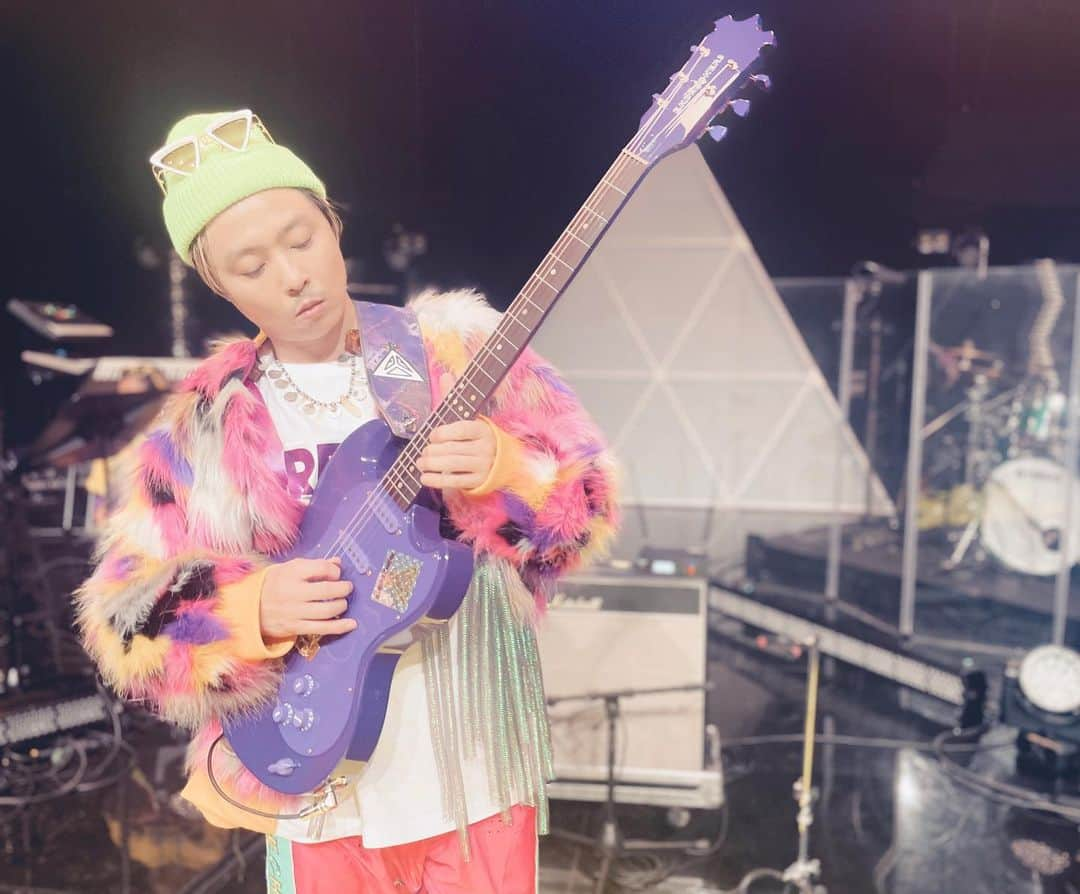 堂本剛さんのインスタグラム写真 - (堂本剛Instagram)「⁡ ファンク大好き🥞 ⁡ #ENDRECHERI #END_RE_CHERI #Efunk #funk」11月4日 21時00分 - tsuyoshi.d.endrecheri.24h.funk